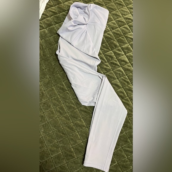 Lilac colored Fabletics Motion365 leggings. - Picture 2 of 3